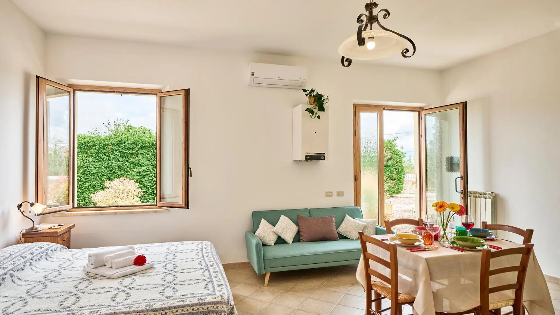 Casa Vacanze Santa Caterina Asciano Aparthotel