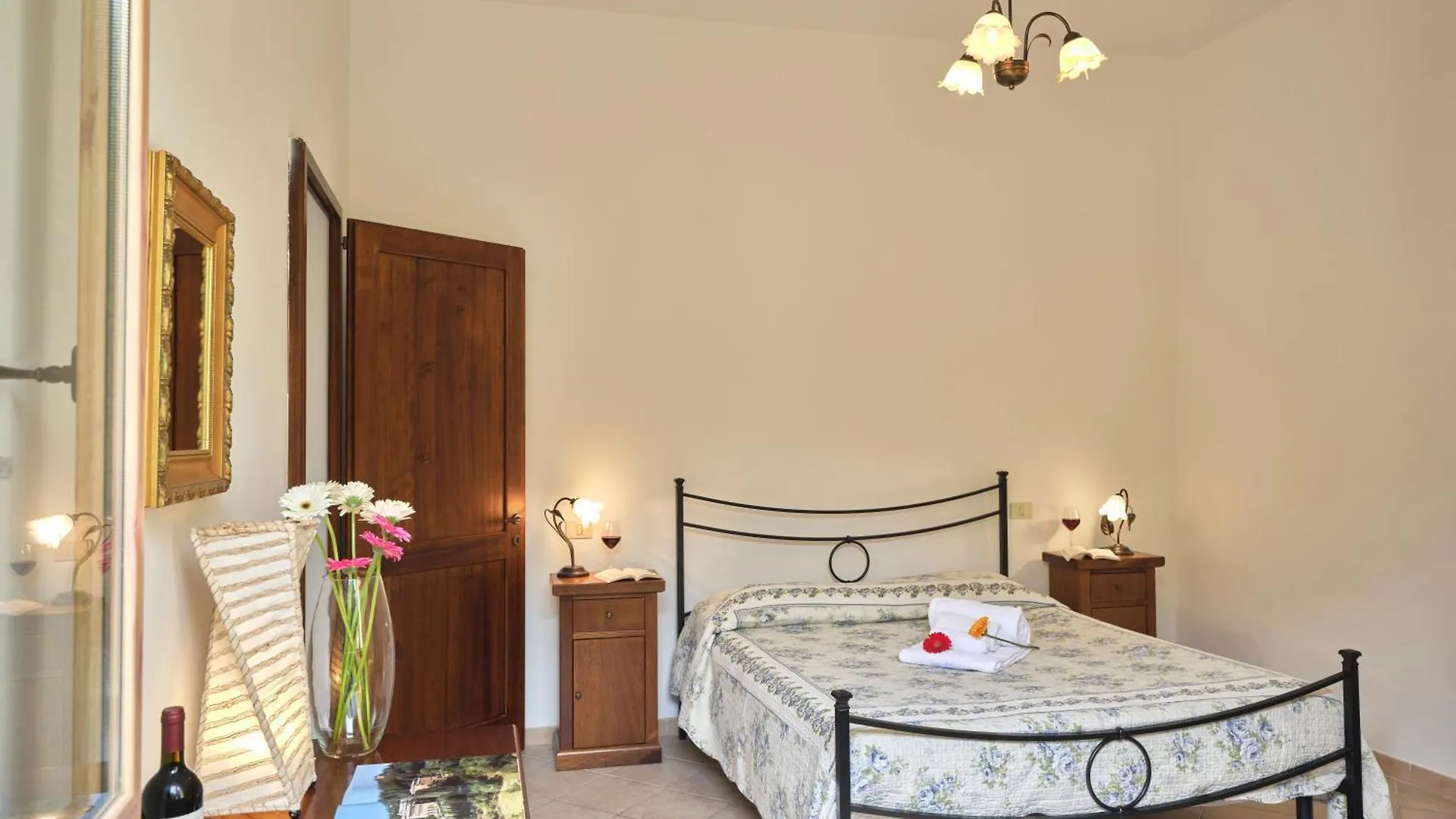 Aparthotel Casa Vacanze Santa Caterina Asciano